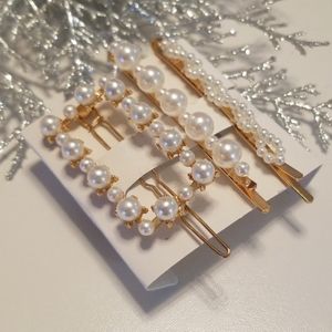 Accessories - 3/$20 New Pearl & Gold Hair Clips Accessories - 3/$20 New Pearl & Gold Hair Clips